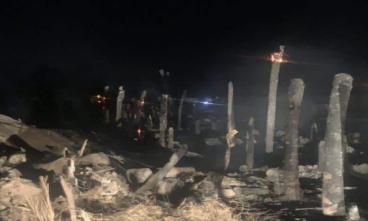 A fire devouring displaced houses in Hodeidah