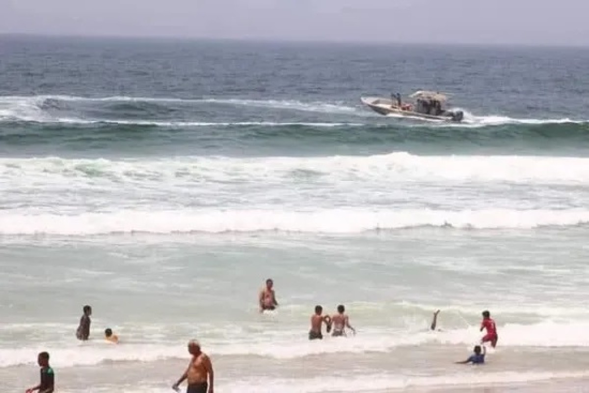 The body of a drowned young man was recovered from the coast of Hadramout